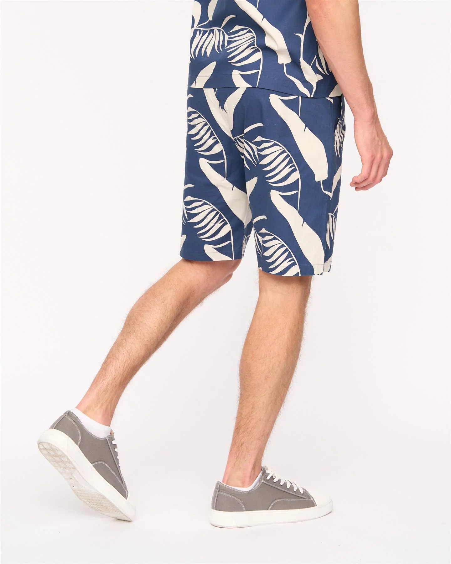 Hopkinton Shirt & Shorts Set Navy - Image 10